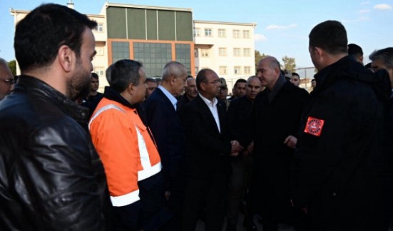 Bakan Soylu Osmaniye'de çalışmalar hakkında bilgi aldı...